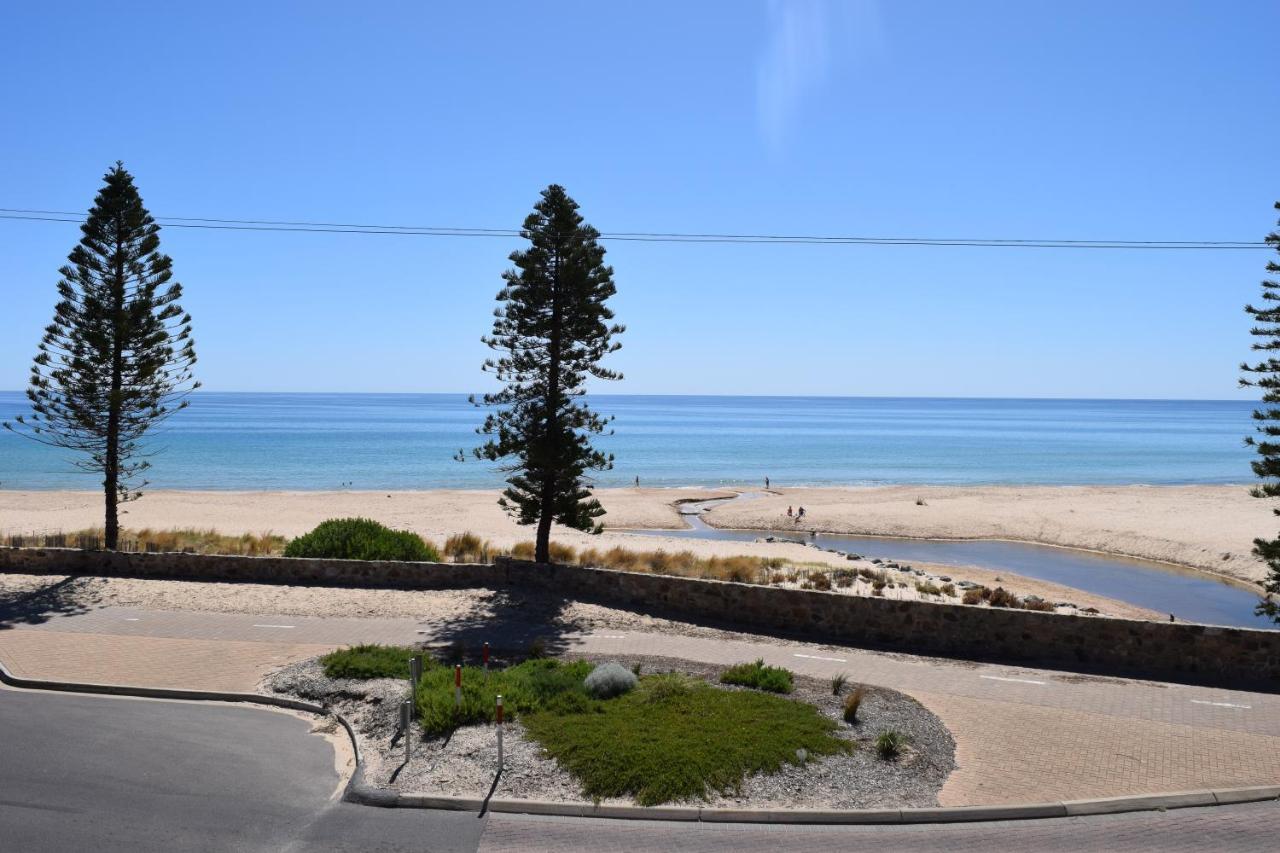 Christies Seahorse Holiday Townhouses Port Noarlunga Экстерьер фото